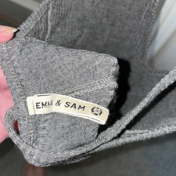 LF Emma & Sam bodysuit - Picture 3 of 3